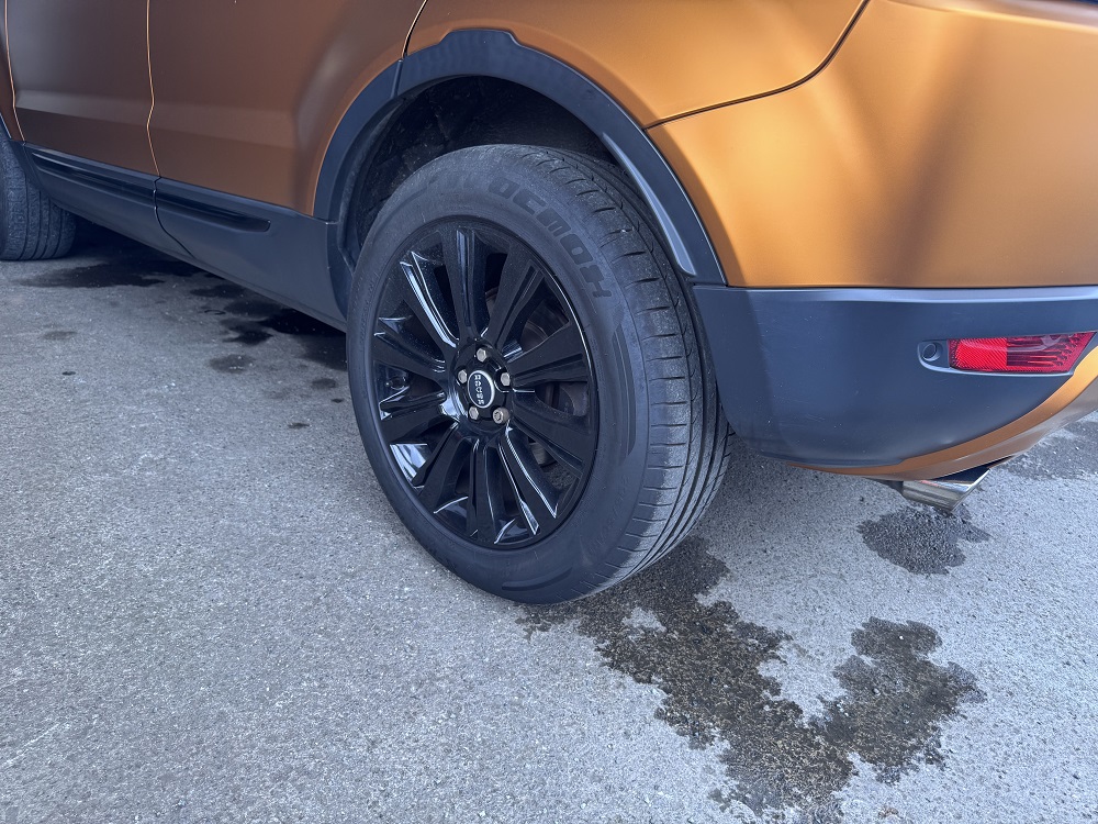 EVOQUE SD4 PRESTIGE sale at Vale AutoTec