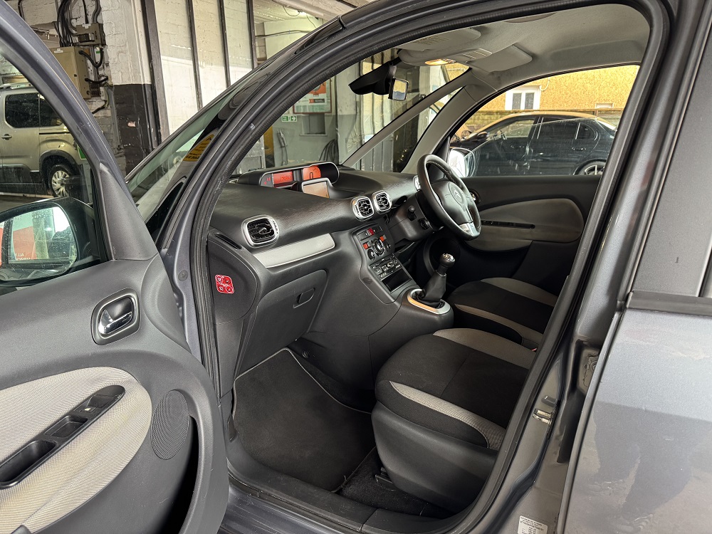 C3 Picasso sale at Vale AutoTec