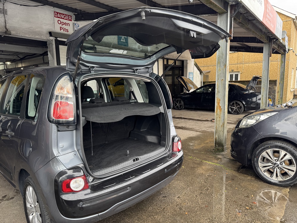 C3 Picasso sale at Vale AutoTec