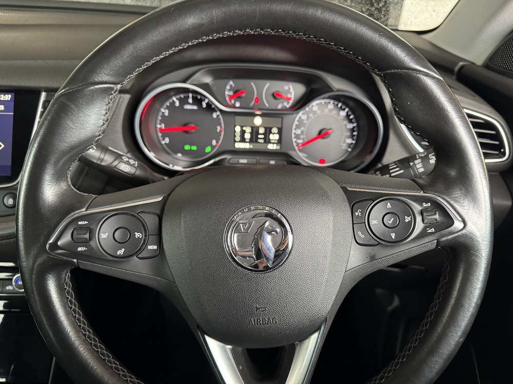Grandland X Sport Nav sale at Vale AutoTec