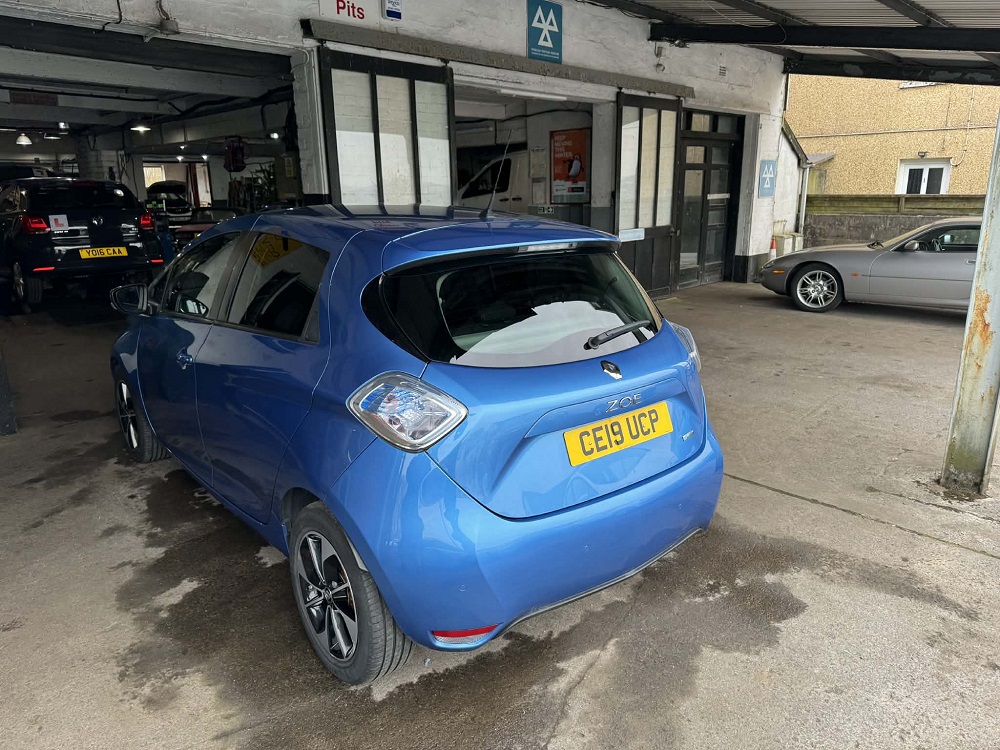2019 RENAULT ZOE