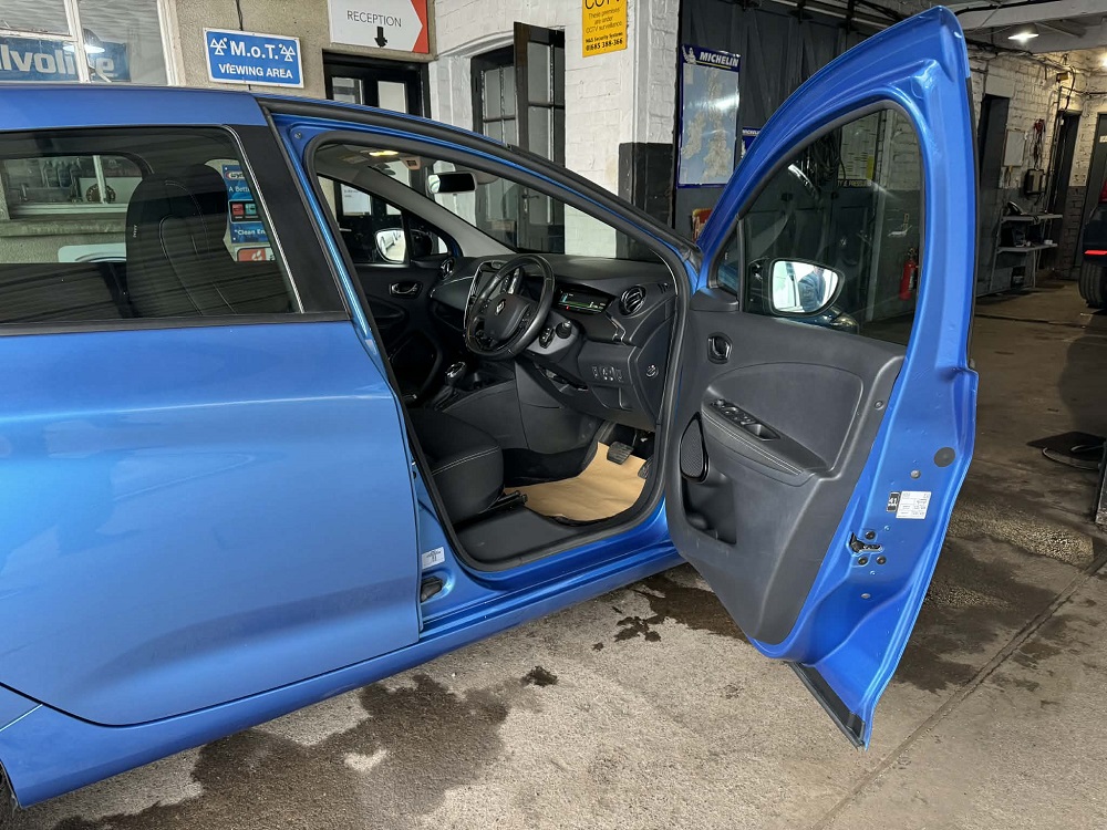 Dynamique Nav sale at Vale AutoTec