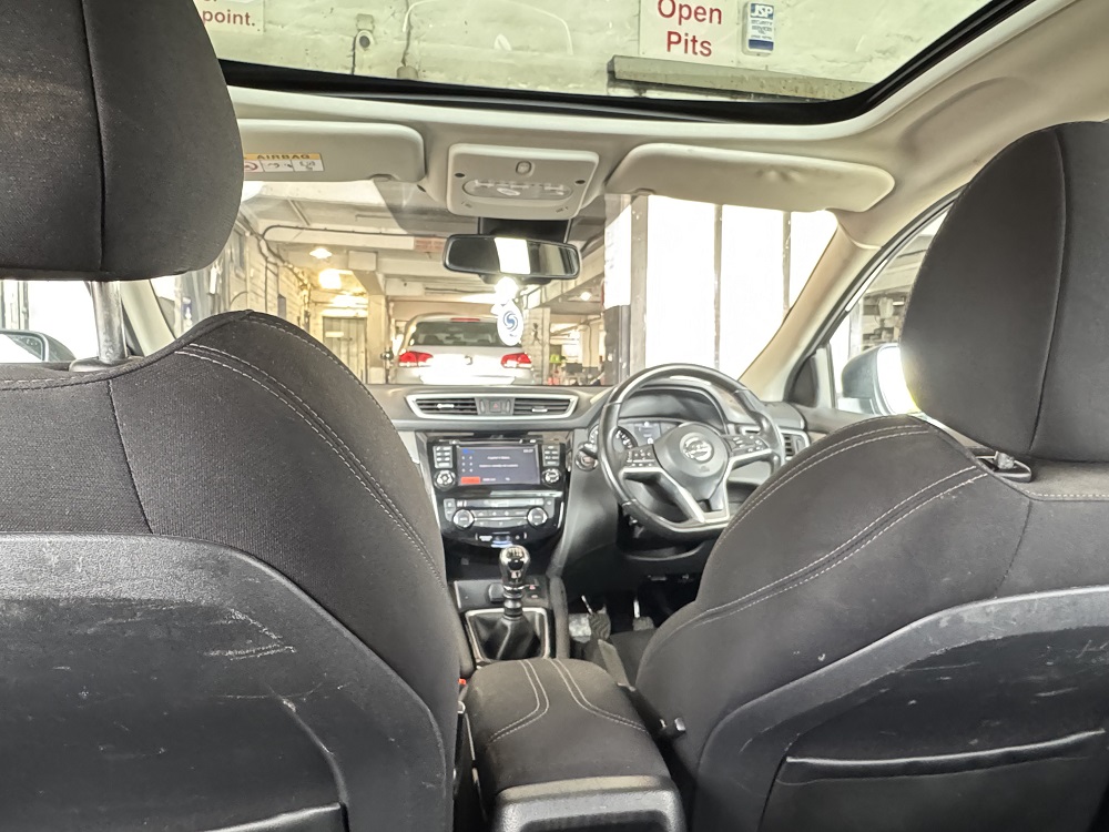 N-Connecta sale at Vale AutoTec