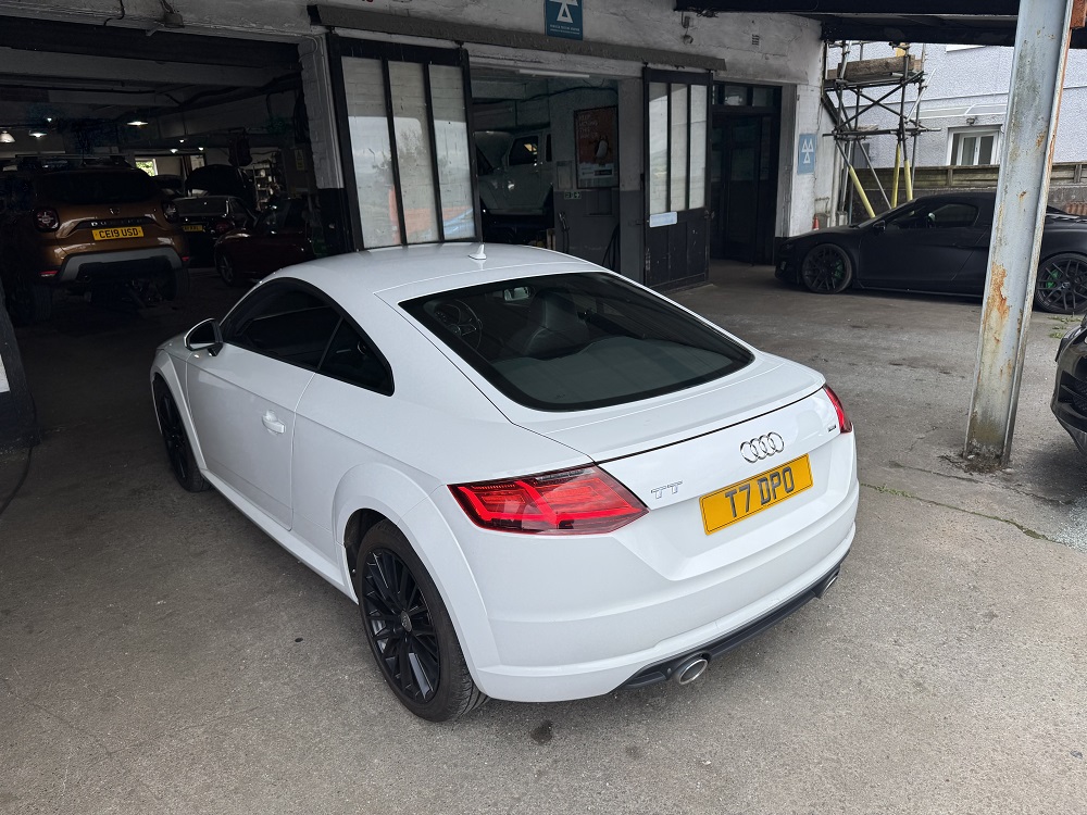 Ultra sale at Vale AutoTec