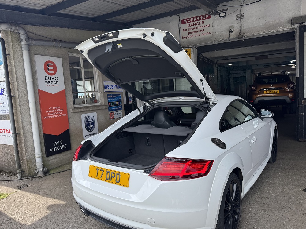 Ultra sale at Vale AutoTec