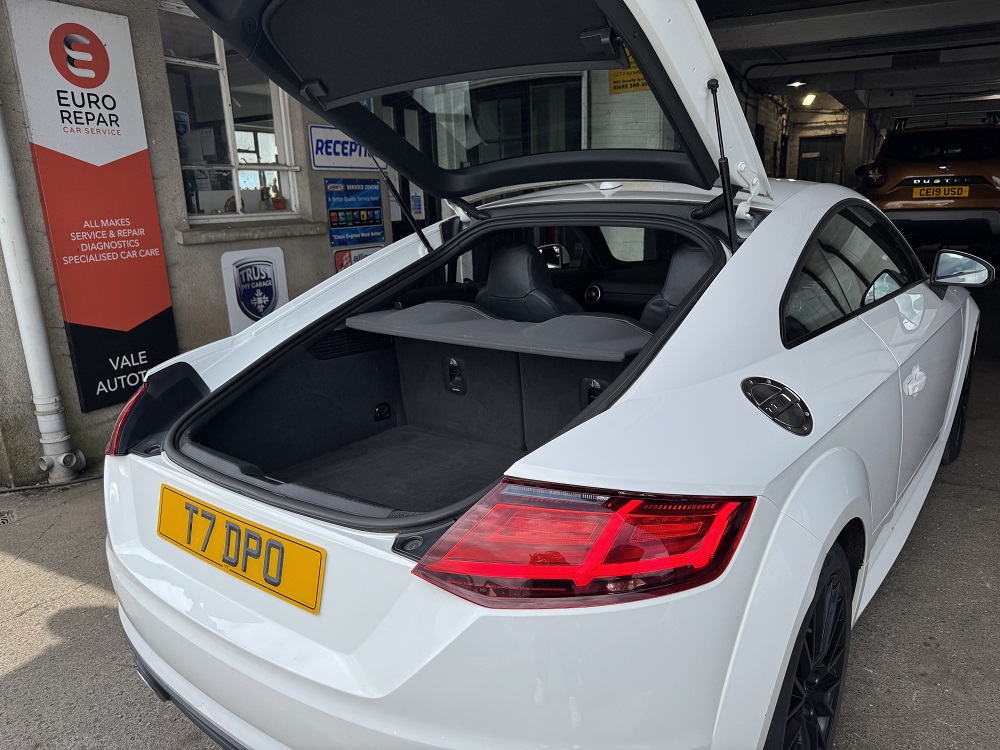 Ultra sale at Vale AutoTec