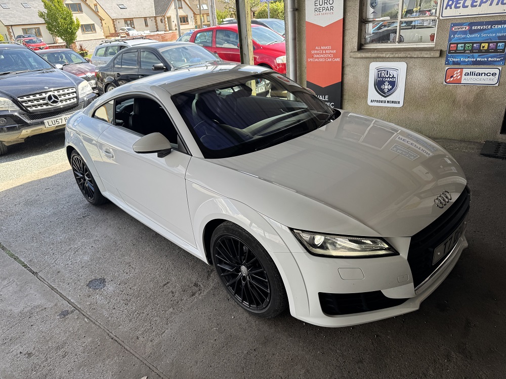 Ultra sale at Vale AutoTec