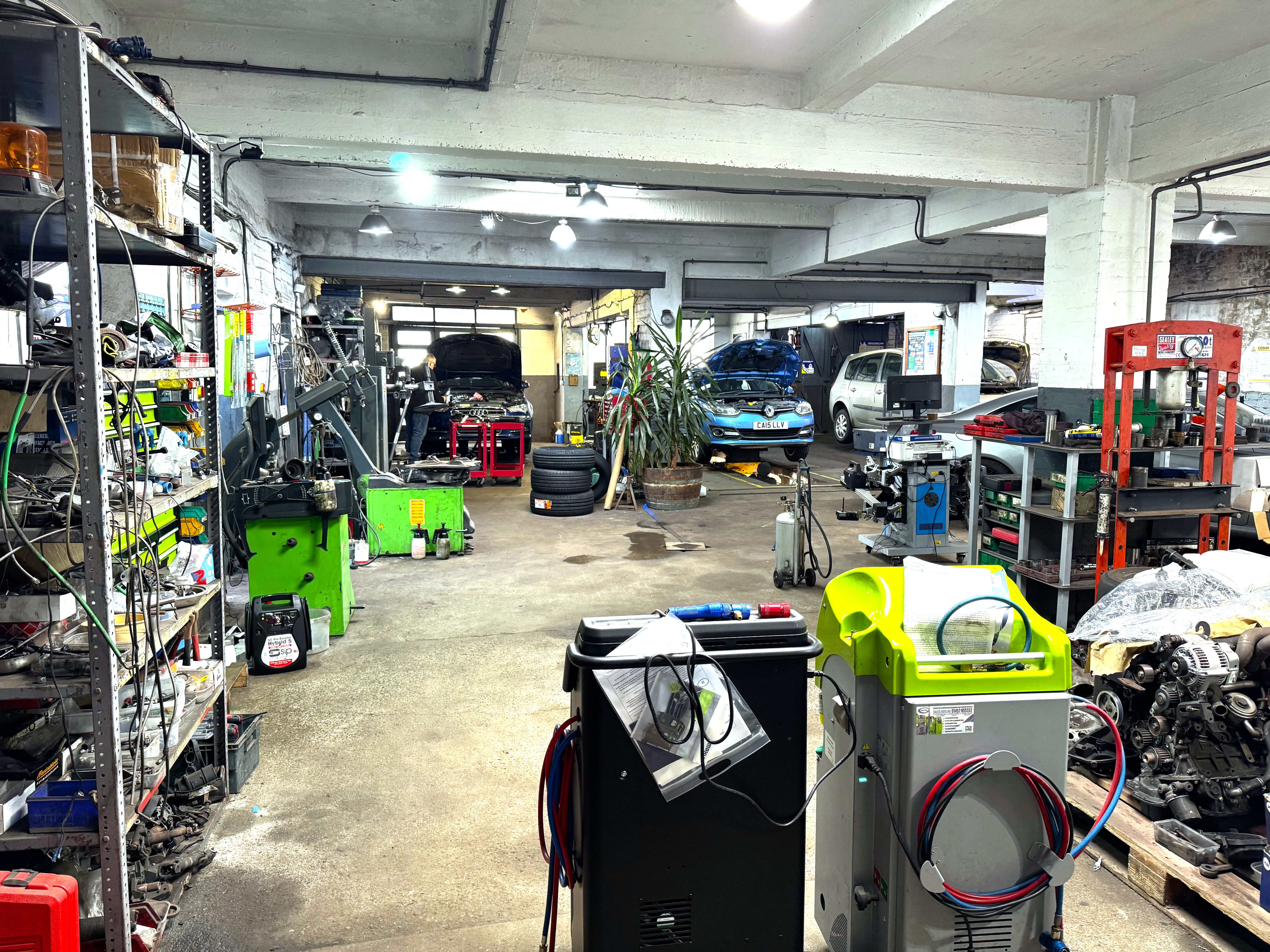 Vale AutoTec garage in South Wales